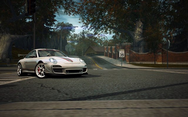 Porsche_911_GT3_RS_4.0_White_2
