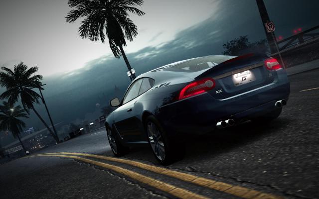 Auto con dinero del juego por el fin de semana: Jaguar XKR [07-11-2014] Jaguar_xkr_blue_2